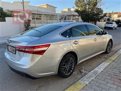 تويوتا أفالون